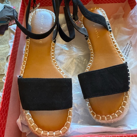 Kelly & Katie Black Espadrille Platform Sandals with Ankle Strap - Picture 2 of 5